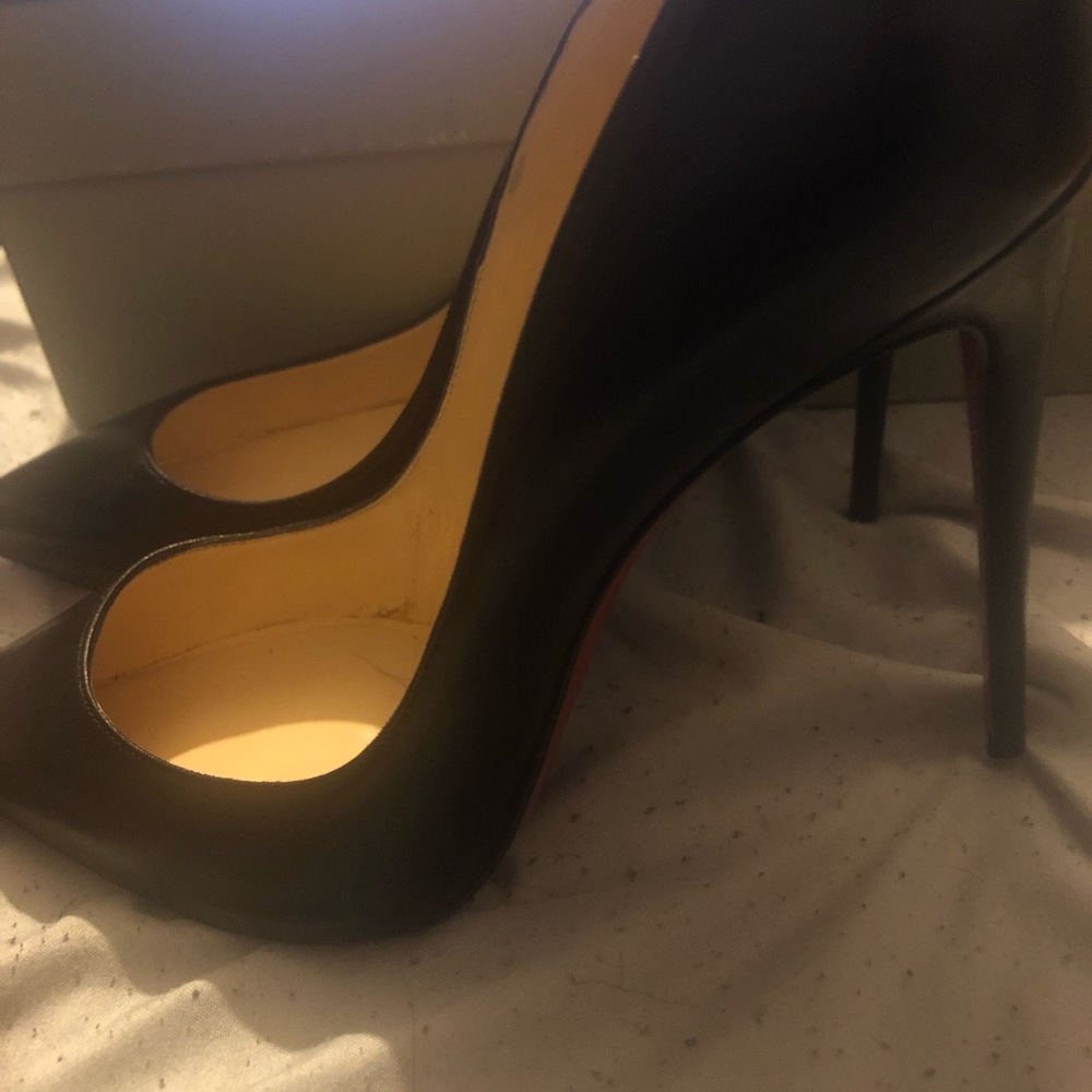Louboutin Pigalle Follies 100Leather Pumps